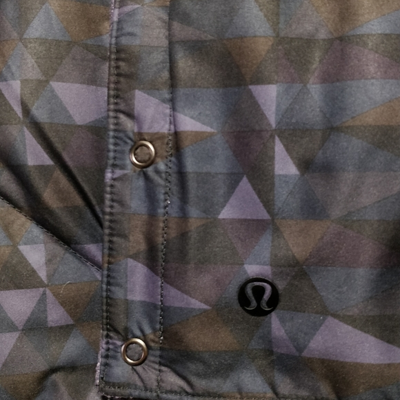 Lululemon down wrap - Picture 3 of 5